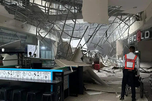 Interior earthquake damage with security responder
